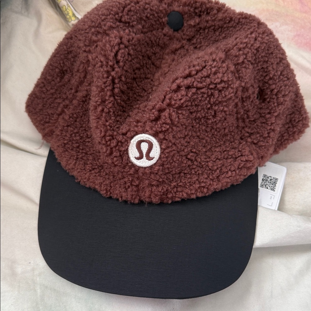 Lululemon Athletica Brown and Black Fleece Hat